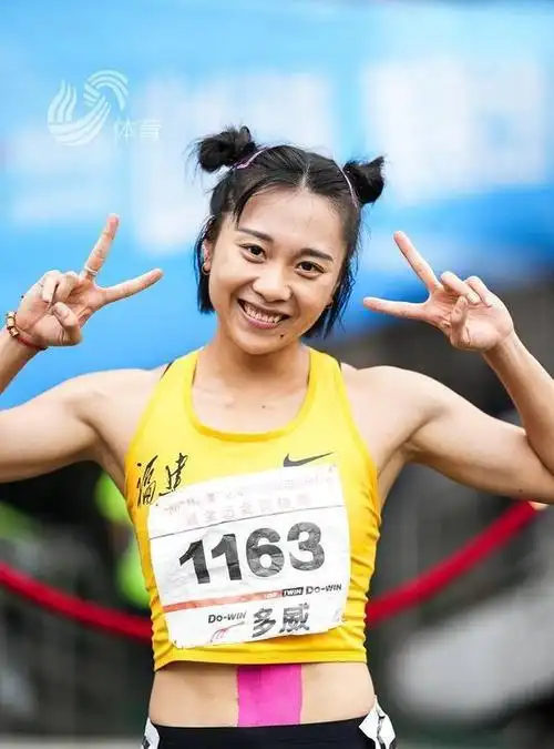 女神葛曼棋赚了多少钱葛曼棋绯闻男友葛曼棋鲜为人知故事曝光