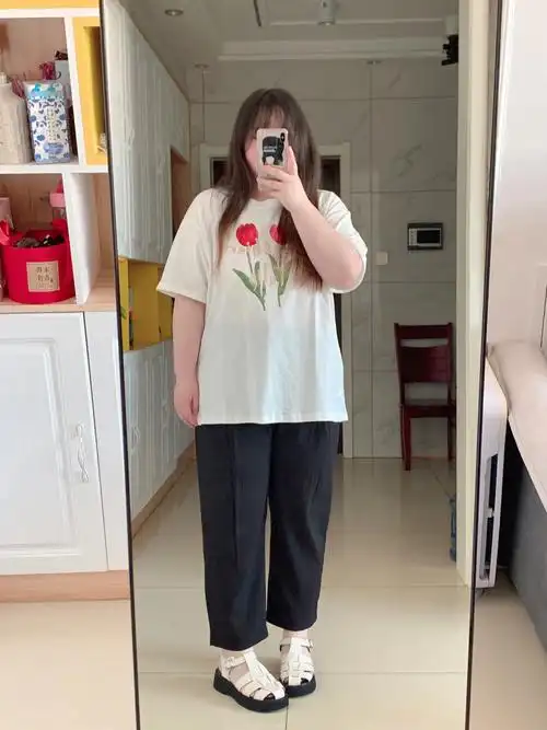 180斤真胖女生超舒适穿搭