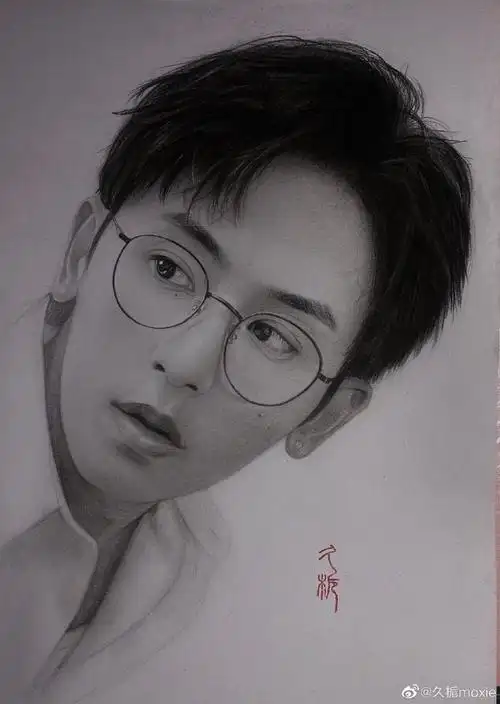 张哲瀚[超话]#素描手绘过程图图图图图图图图图93#张哲瀚#@张哲