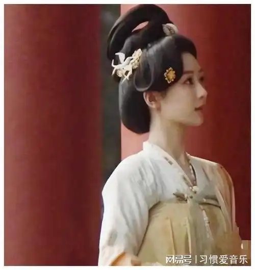 杨紫又一新剧开拍唐妆造型惊艳杨紫这次又赌对了