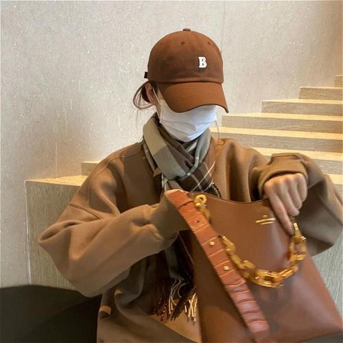 ins网红韩系风~b字母棒球帽女韩版显脸小日系百搭春夏遮阳鸭舌帽