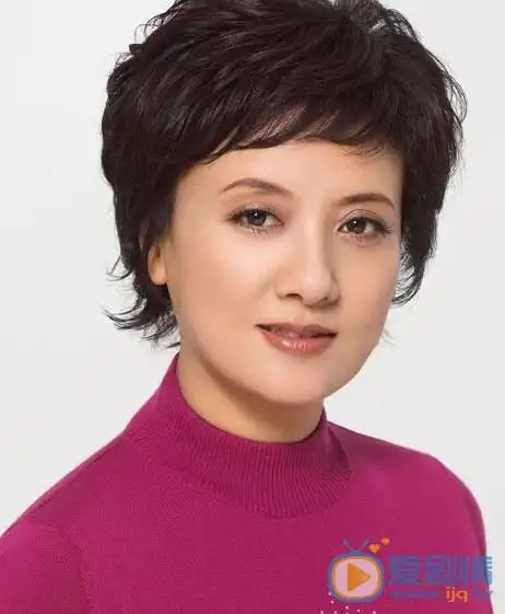 邓婕,1957年10月22日出生于四川成都,中国影视女演员,制片人.