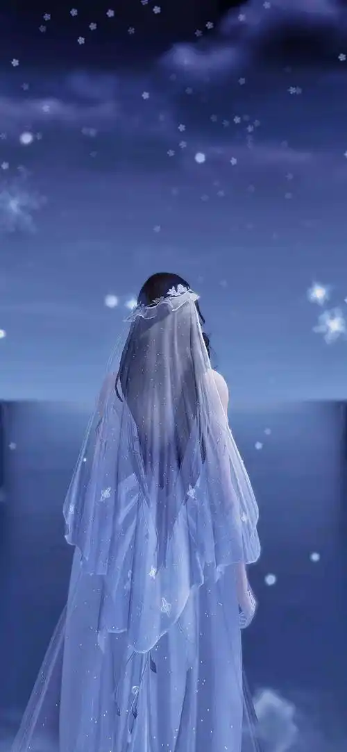 恍如漫天星空洒在裙摆~曾经,我以为世界上最美的就是星辰大海,最浪漫