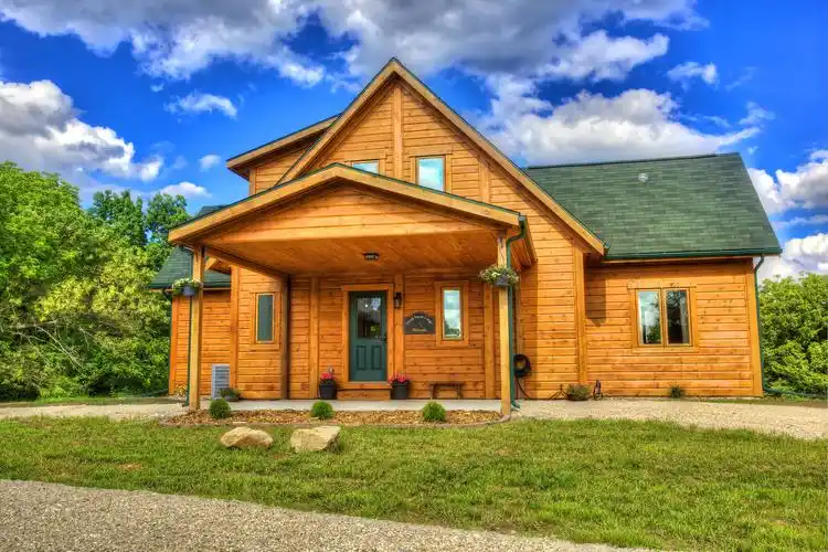 木屋别墅会所木房子民宿酒店木屋|芬兰防腐木木屋|青岛正通誉和装饰