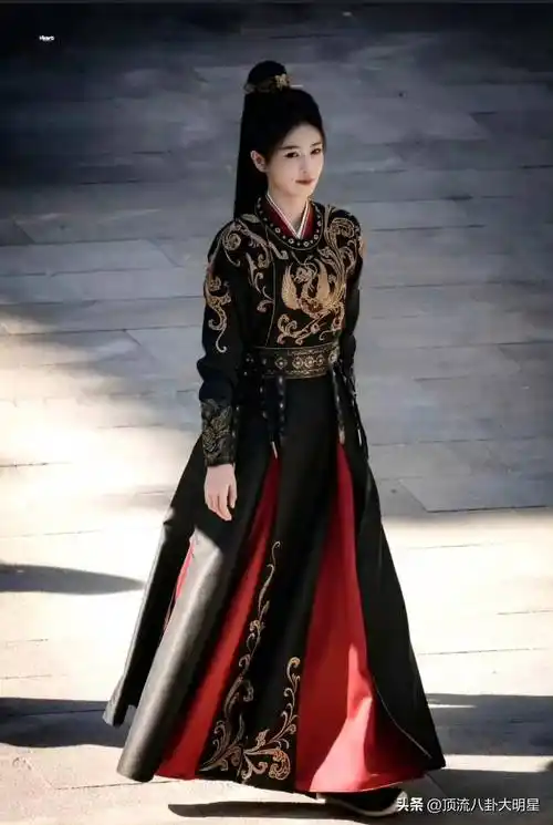 古装_虞书欣_剧情