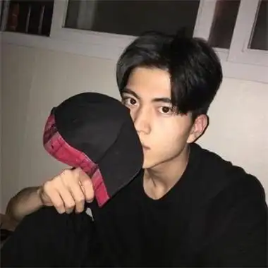 头像图片男生霸气冷酷超拽个性男生真人头像图片大全