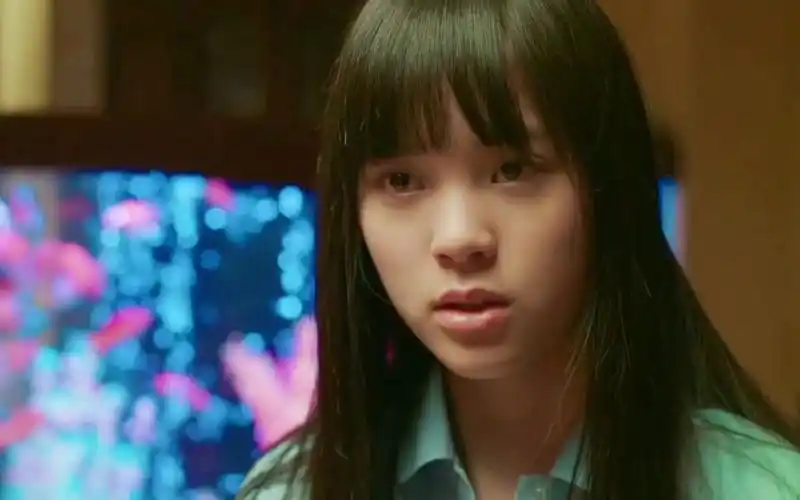 《秘果》欧阳娜娜迎接灿烂青春