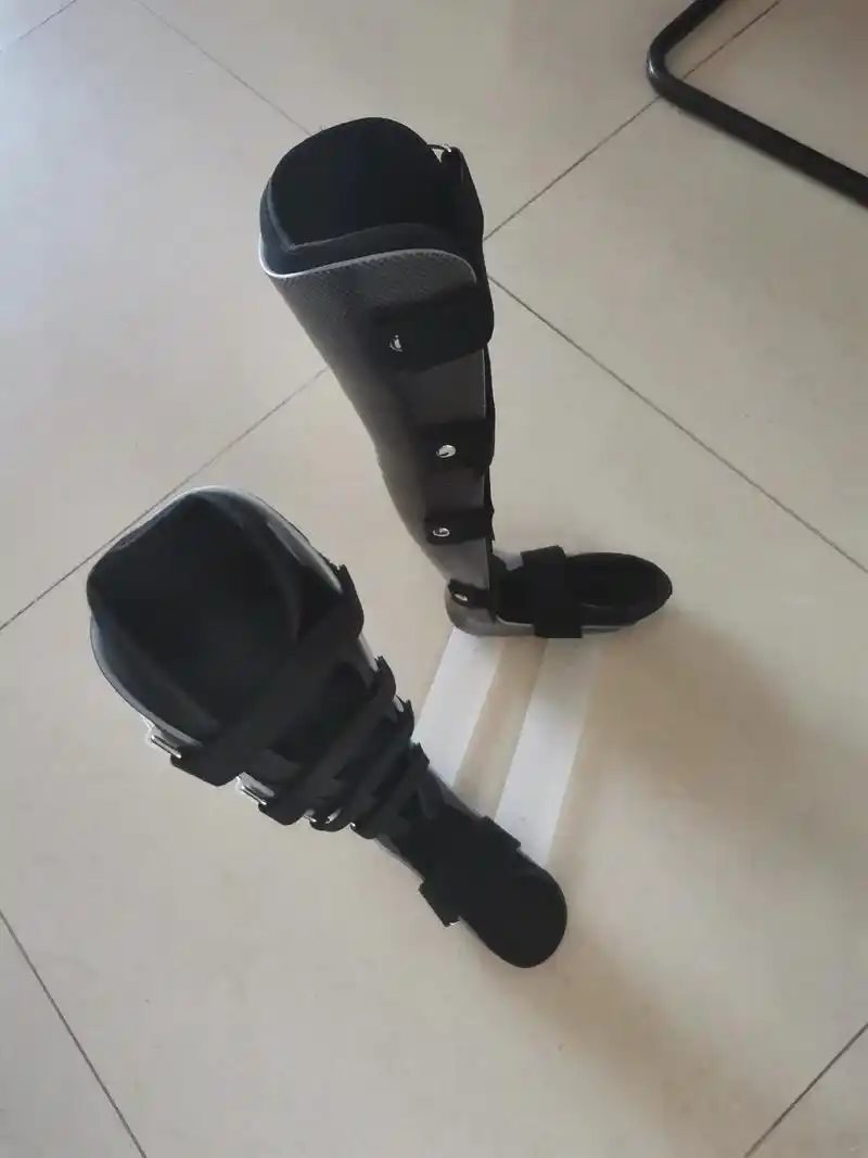 o型腿 #矫正腿型 #小腿外翻 定制支具,小孩内八字,外八 - 抖音