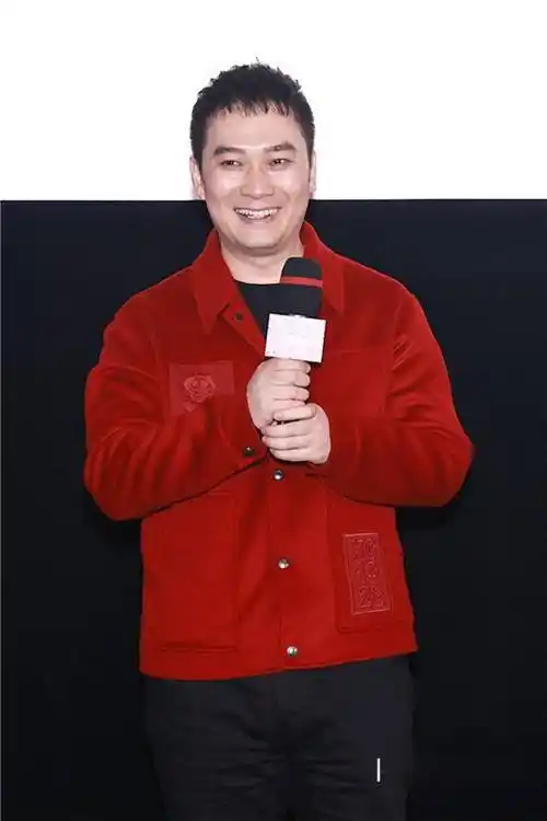 张秉君目前,春节档六部电影预售票房已经突破亿元大关.