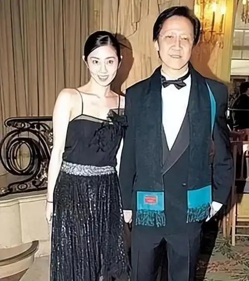 作家|编剧|郑欣宜|娱乐圈|tvb|向华强|沈殿霞|张玉珊|电影导演_网