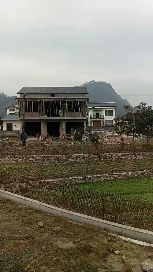 现在农村的房子都这么漂亮