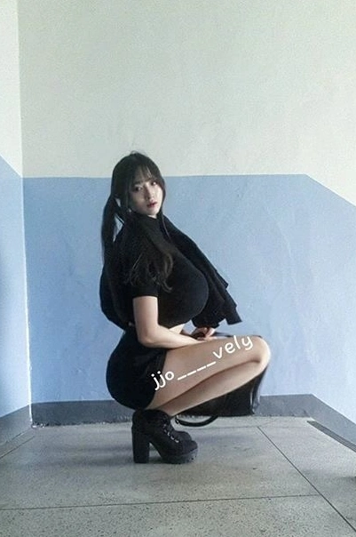 韩国巨胸女老师又出新作 比例吓死人