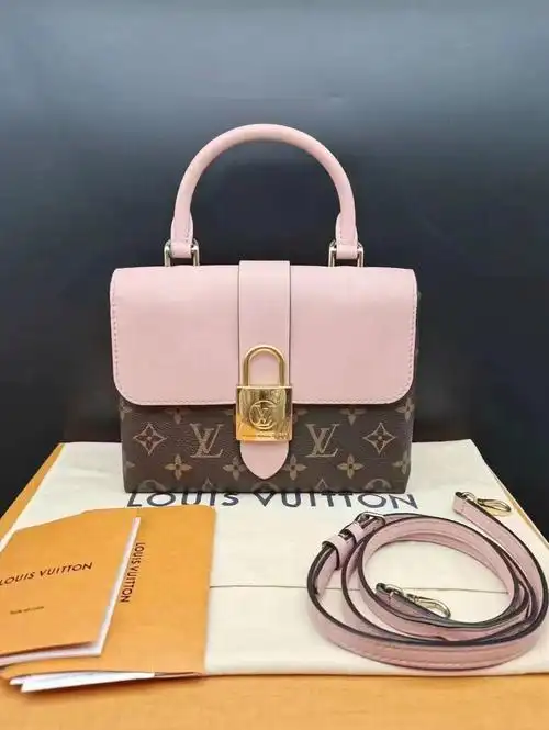 lvlockybb老花拼粉色锁头包好价带走