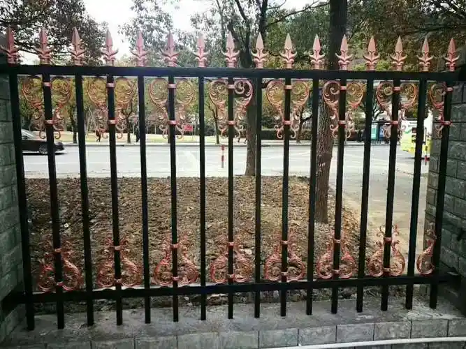 铁艺护栏