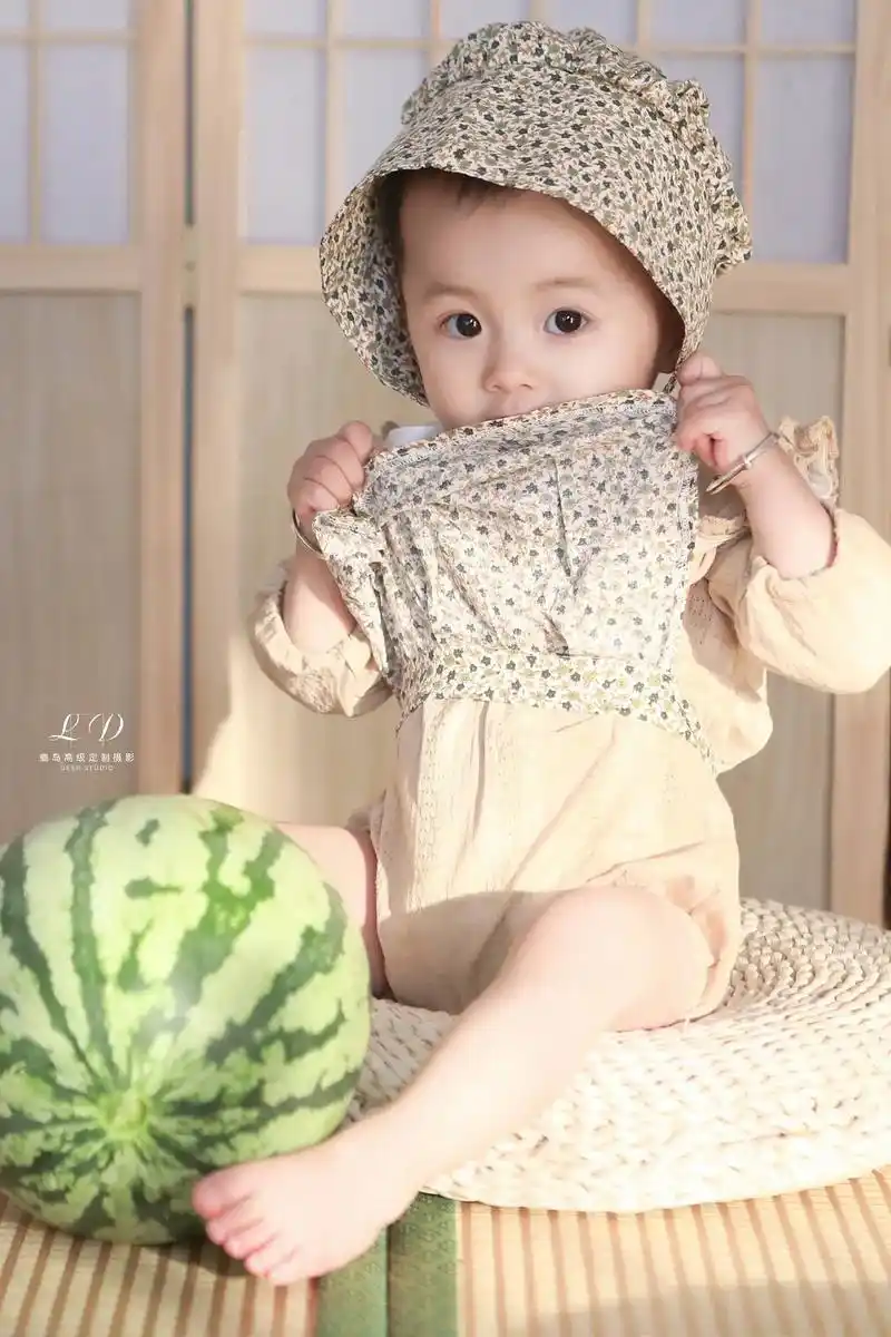 肇庆四会儿童周岁照写真|西瓜味的可爱宝宝.
