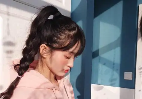 如何编高马尾麻花辫(如何编高马尾麻花辫视频教程)