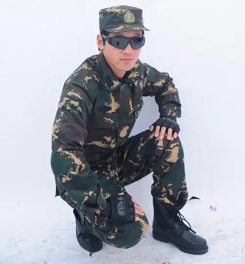 特种兵迷彩服 猎人作训服套装 冲锋衣裤 工作服厂家直销 - 中国服装