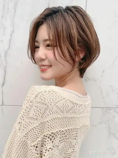 2021春季发型怎么剪先看看这16款短发时尚利落还瘦脸