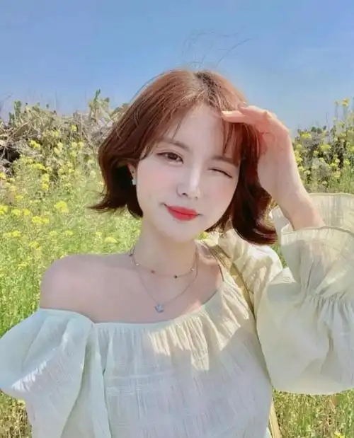 适合微胖女生的短发发型,谁说脸胖的女生不适合短发?