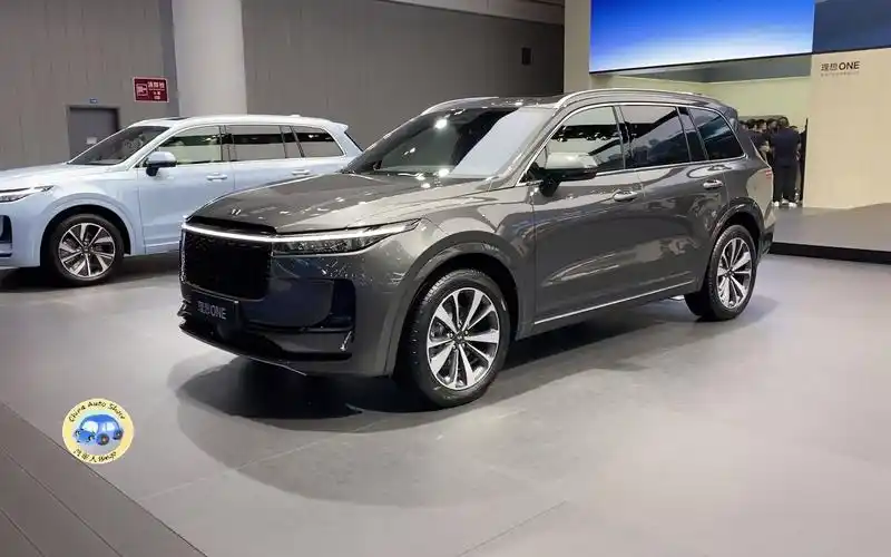 活动  2021款理想one实车展示,近距离了解外观内饰后,给个不喜欢理由