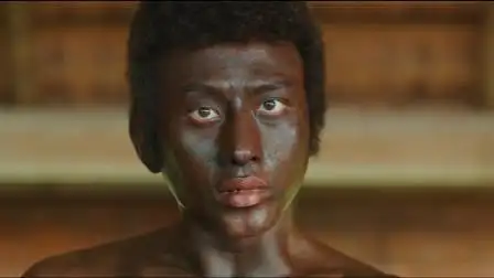 邓超摇身一变成毛里求斯国王,这一身非洲黑,承包我一年的笑点