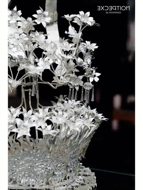 苗族银饰2015传袭61再造质朴匠心