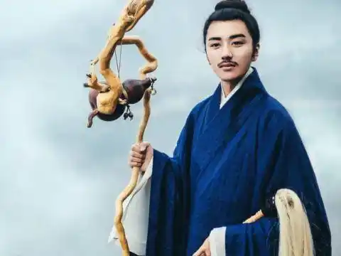 「youth」尤志东对话90后网红道士_手机搜狐网