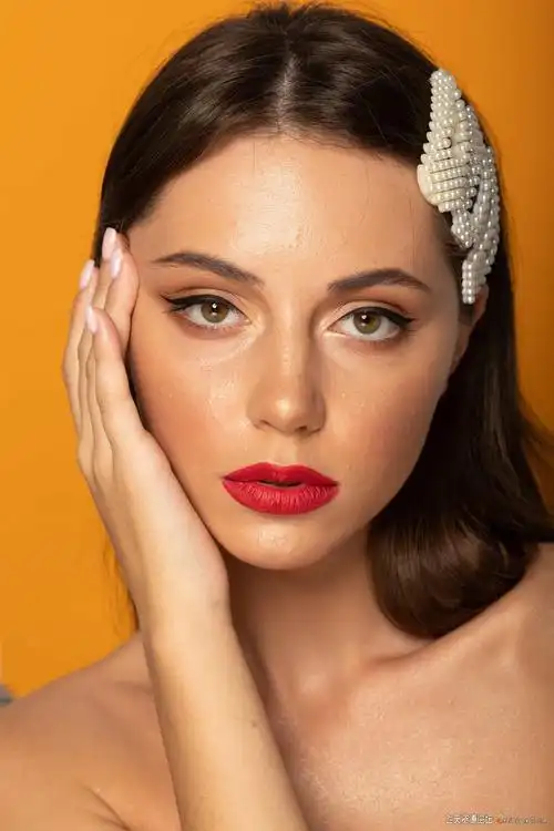 ps教程,修图师(karina)高端妆容美容人像精修教程第一季-附素材 ps