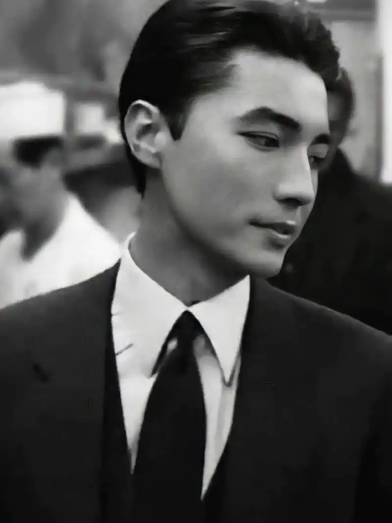 亚洲第一美男谁还记得他