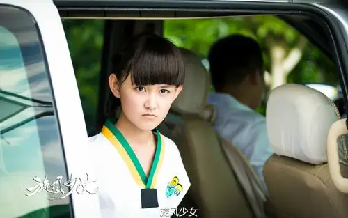 旋风少女金敏珠剧照桌面壁纸下载