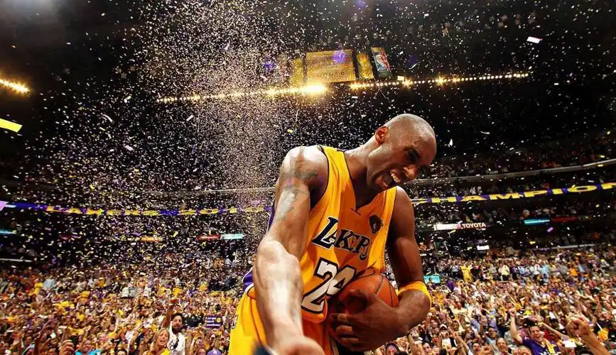 nba在中国为什么那么火(科比为什么在中国这么受欢迎,几乎每个人都