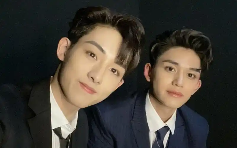 黄旭熙董思成gq红毯直拍从此总裁文男主在我心里有了脸