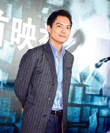 高圣远谈与周迅何时要孩子:大自然会告诉我们