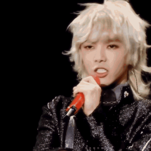 华晨宇美貌大赏##华晨宇白色狼尾造型