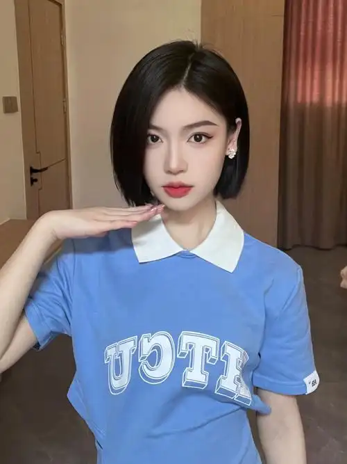 短发直发也很美啦!