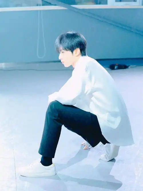 正值青春年华我遇见了光#时代少年团刘耀文