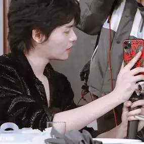 肖宇梁 曾舜晞宇日俱曾 情头 - 高清图片,堆糖,美图壁纸兴趣社区