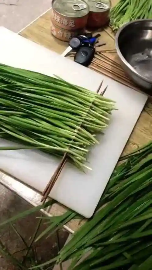 原来炸串店的老板是这么串韭菜的啊怪不得那么赚钱