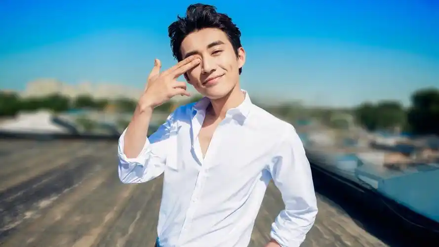 帅气型男刘学义高清桌面壁纸