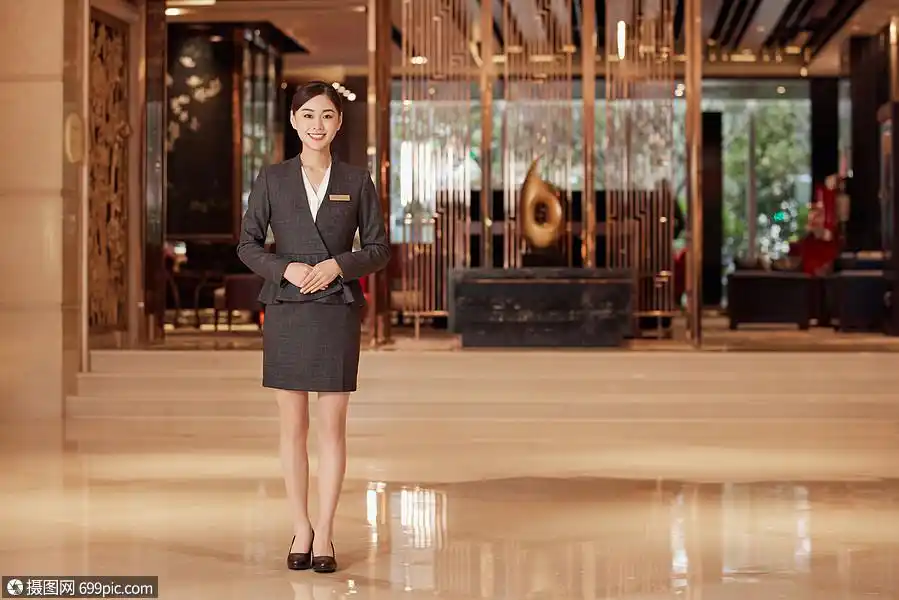 酒店服务员欢迎形象服务业前台接待