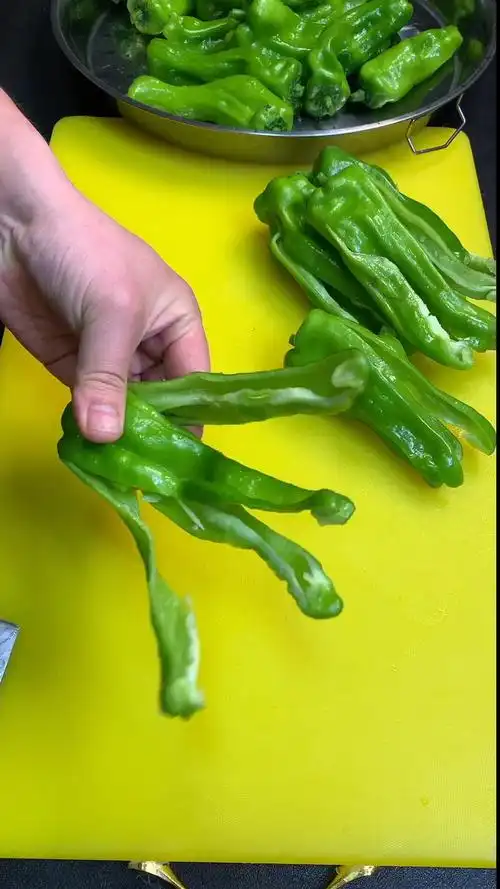 家乡特色美食#脆皮辣椒,这样吃,爱了