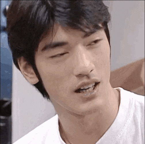 04,刘恺威刘恺威在内地爆红之前,在tvb蛰伏过很长一段时间.