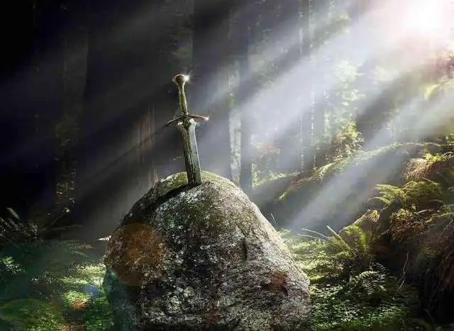 石中剑传说被证实真实存在一把插到石头中的宝剑隐含诡异的玄机