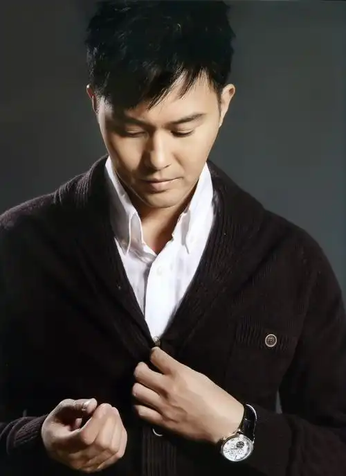 >》的主题曲,是2000年 a href="#" data-lemmaid="396238">张智霖 /a>