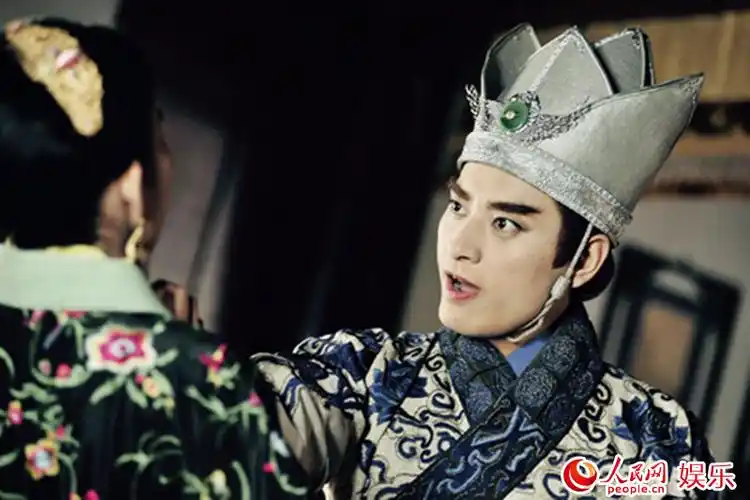 陈龙龙门飞甲角色揭晓获称最爷们公公2