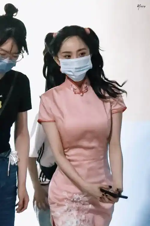 杨幂-双马尾旗袍图片分享_气质_造型_少女