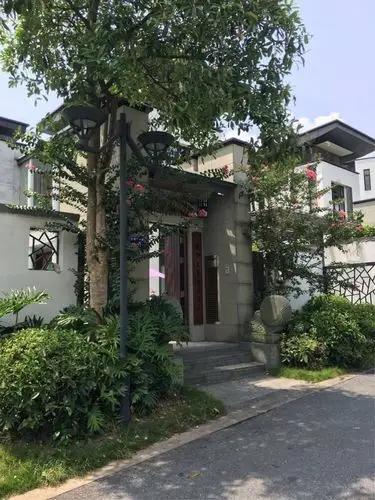 从化温泉明月山溪豪华度假别墅