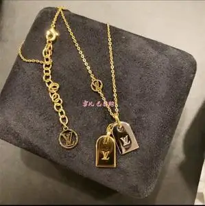 法国直邮代购 lv项链路易威登双牌女士吊坠金银色nanogram情侣礼