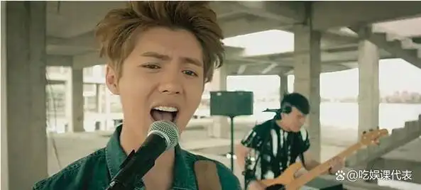 鹿晗风光不再粉丝纷纷撤离时代抛弃你时连声再见都吝啬